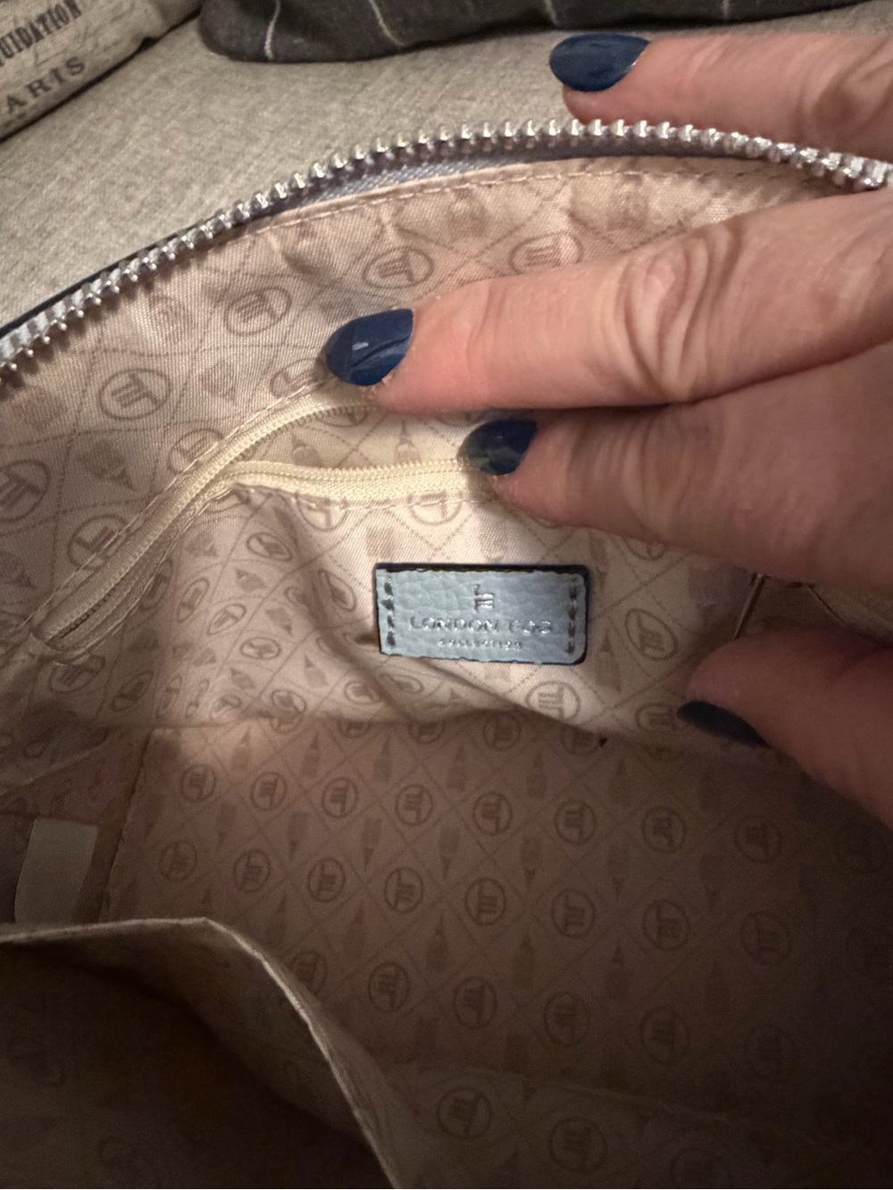 London Fog Light Blue Pebbled Dome Crossbody with Silver Hardware - Picture 4 of 5
